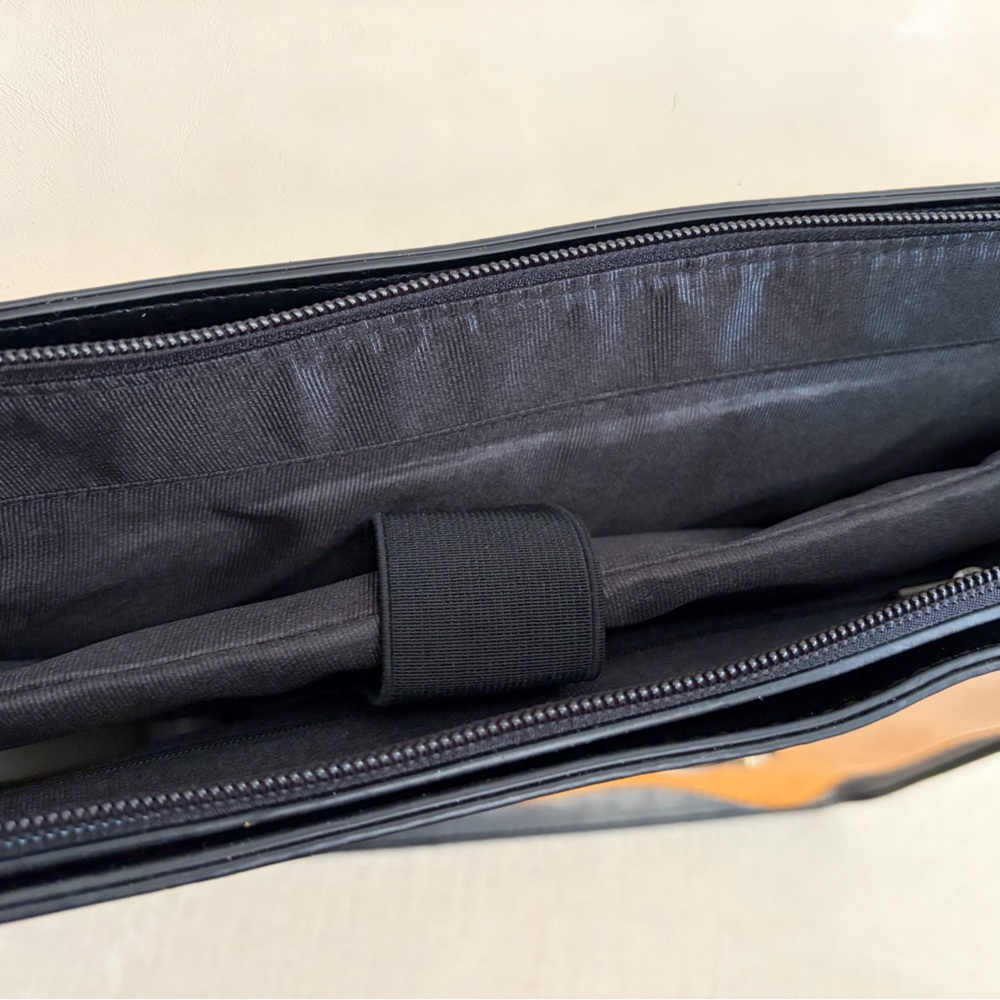 Vegan Leather Messenger Bag / Briefcase / Backpack Combo - Picture 6 of 7